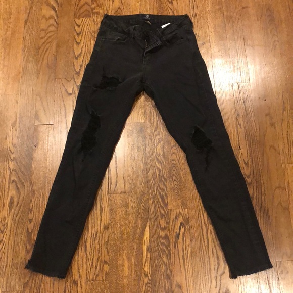 Just Black black skinny jean distressed with raw hem size 26 - Picture 1 of 4